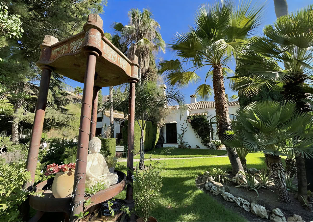 YogaVeda Living Retreat with David & Paula Herbert