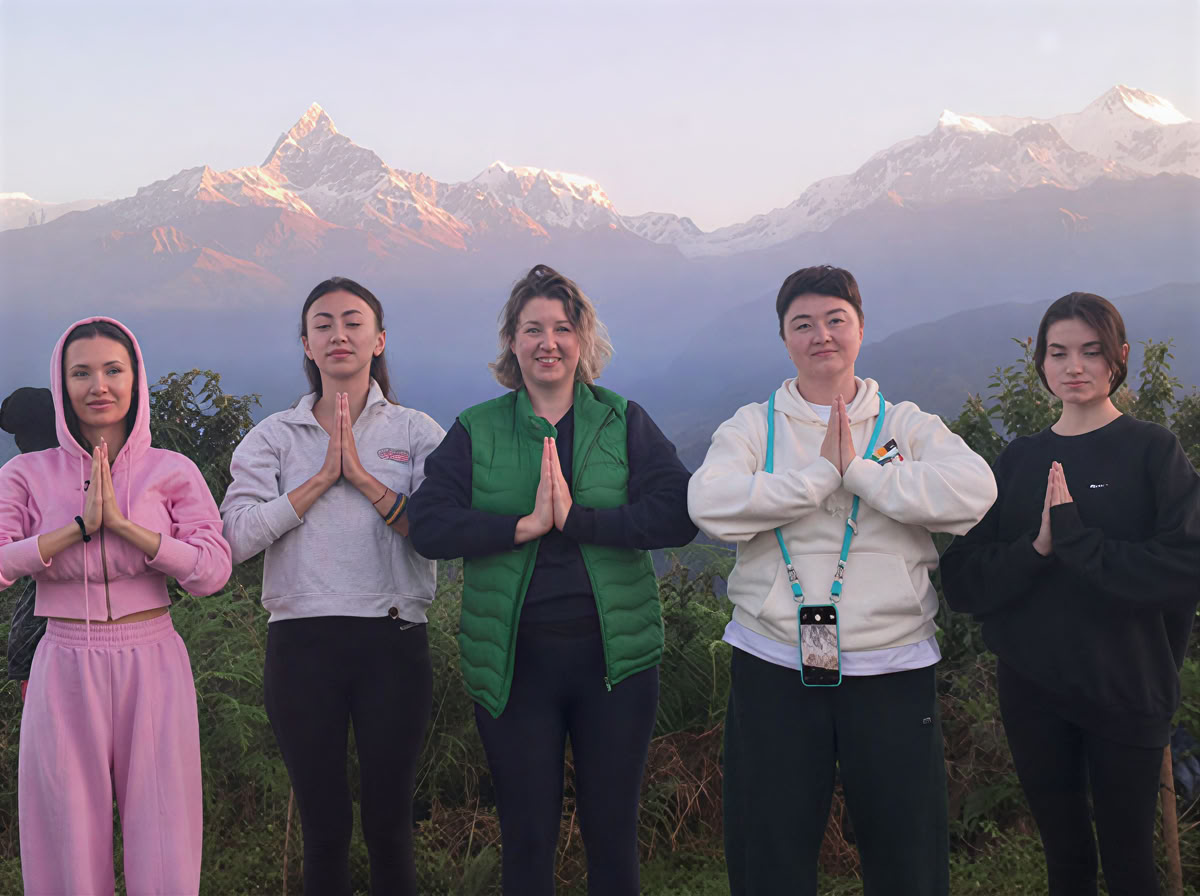 Sunrise Yoga Tour