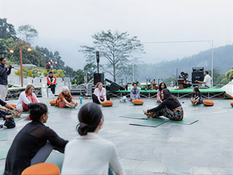 Sunrise Yoga Tour