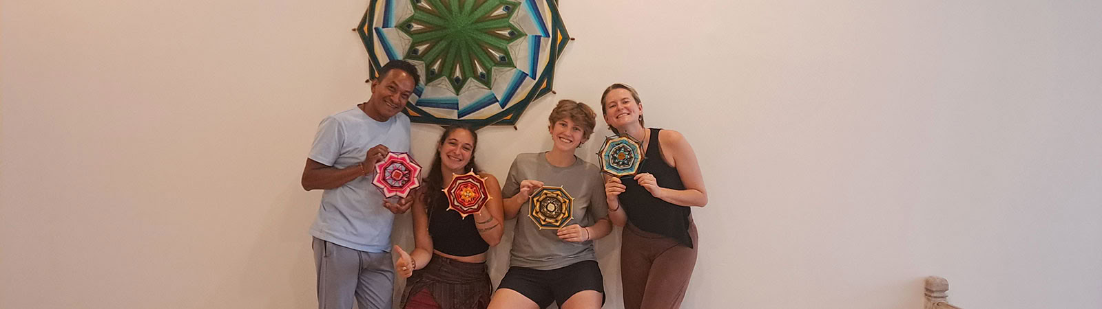 Mandala Weaving Workshop