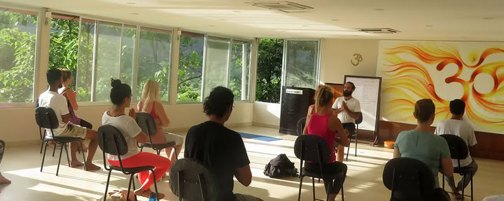 200 hr Yoga Teacher Training