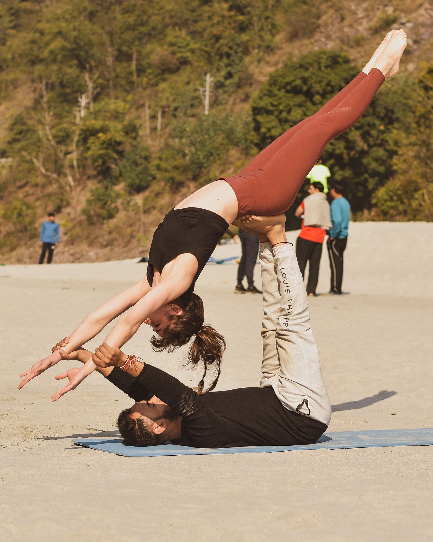 100 Hour Yoga Teacher Training in Rishikesh ✅