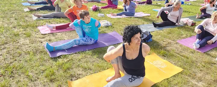 3-DAY REGENERATIVE YOGA WEEKEND FOR SENIORS (50+)
