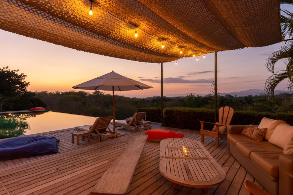Luxury Yoga & Wellness Retreat Columbia