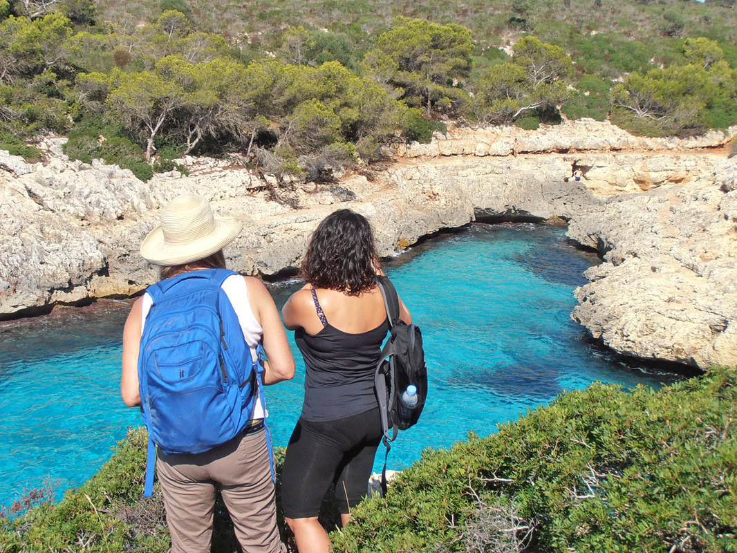 Vipassana Hiking - Finding Silence for Women