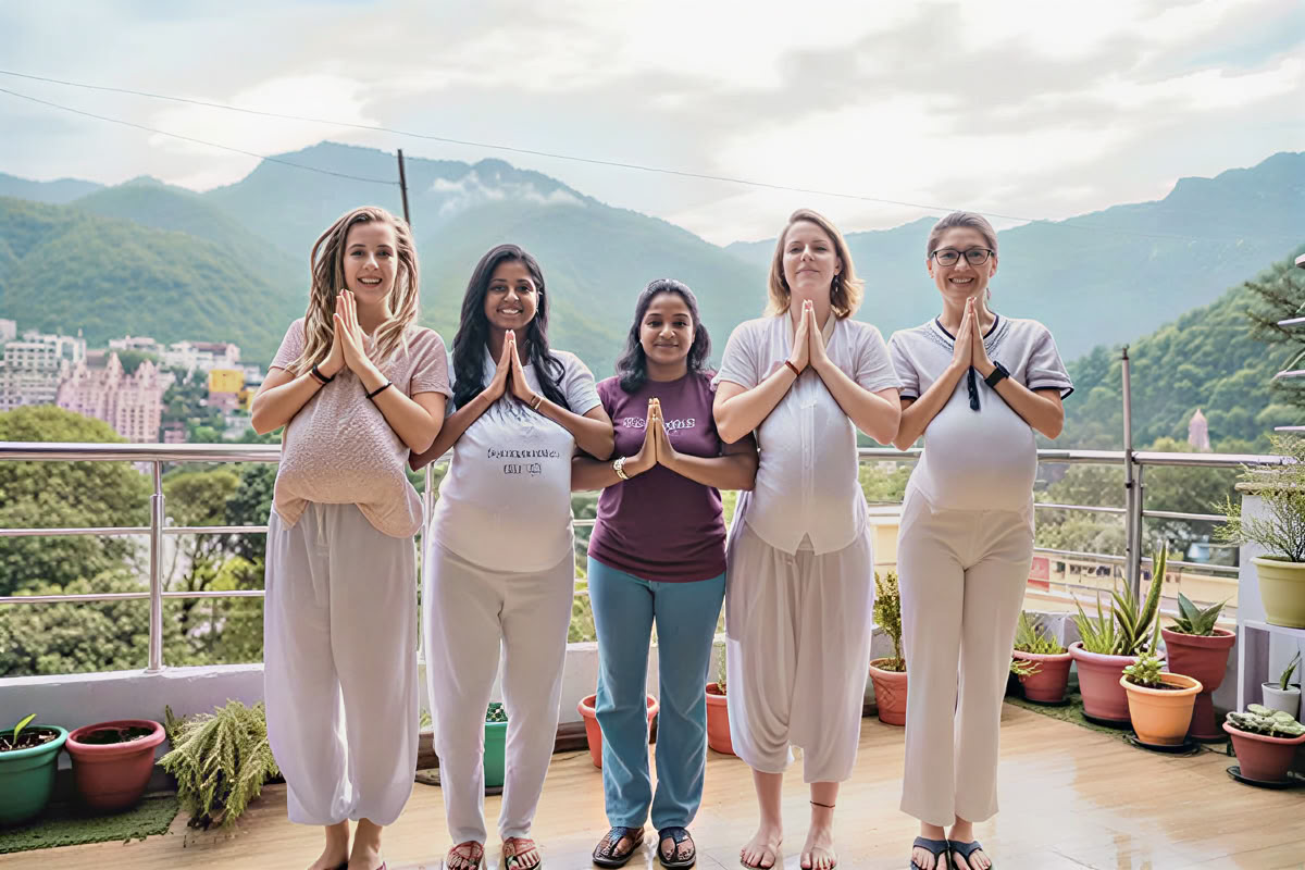 85 Hour Prenatal Yoga Teacher Training in Rishikesh
