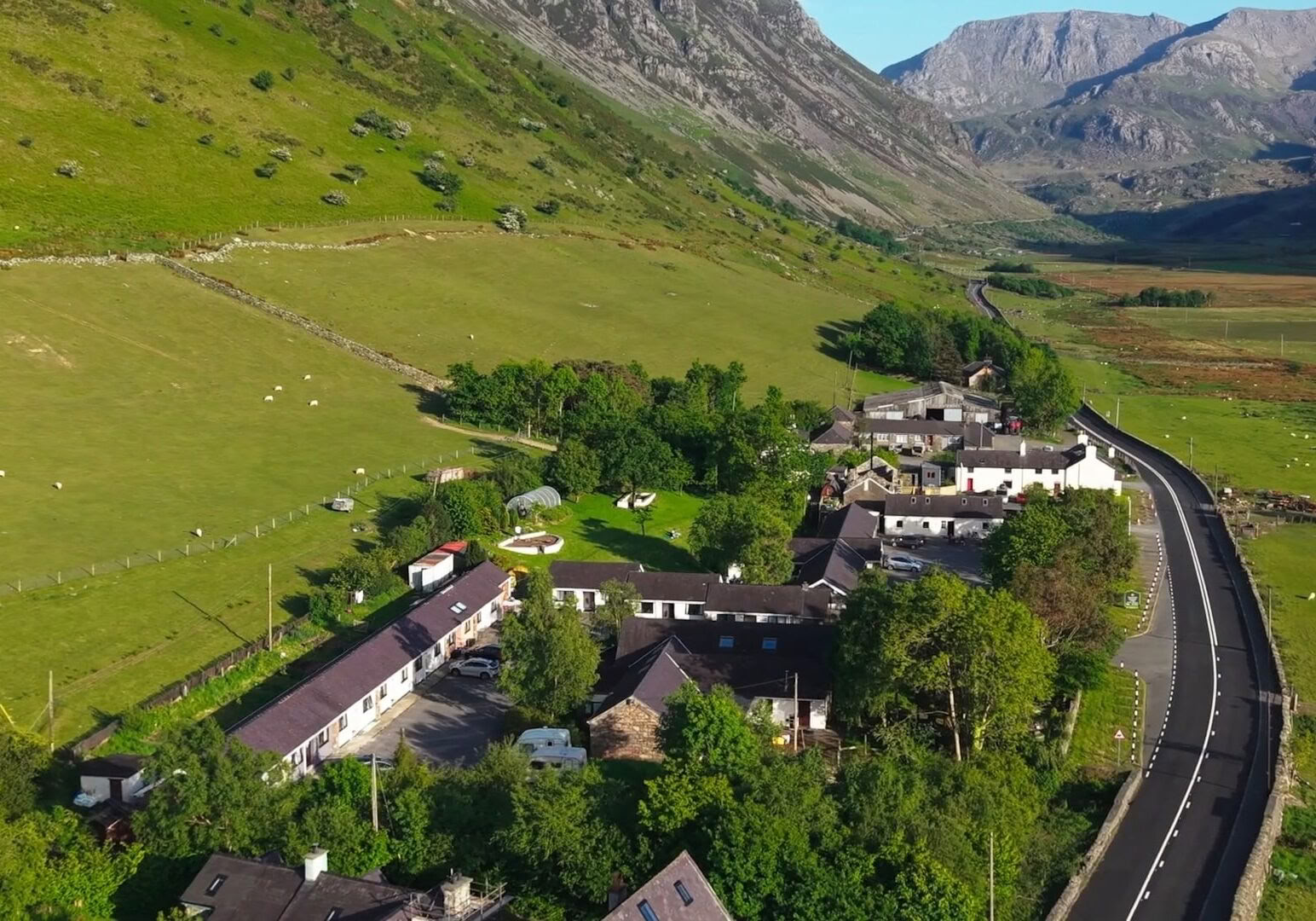 August Wild Walking, Yoga and Meditation in Eryri – Snowdonia