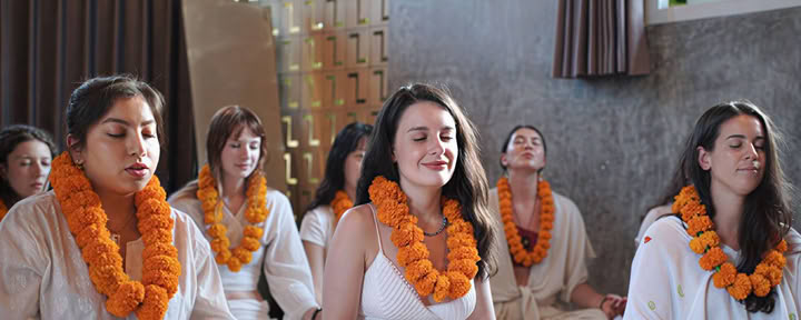 100 Hour Yoga Teacher Training in Cambodia
