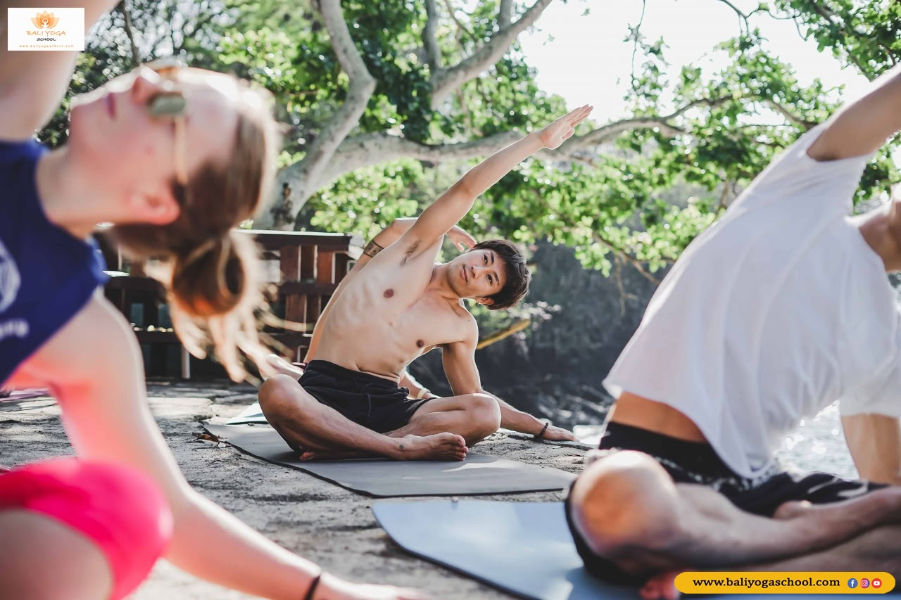200 Hour Yoga Teacher Training in Cambodia