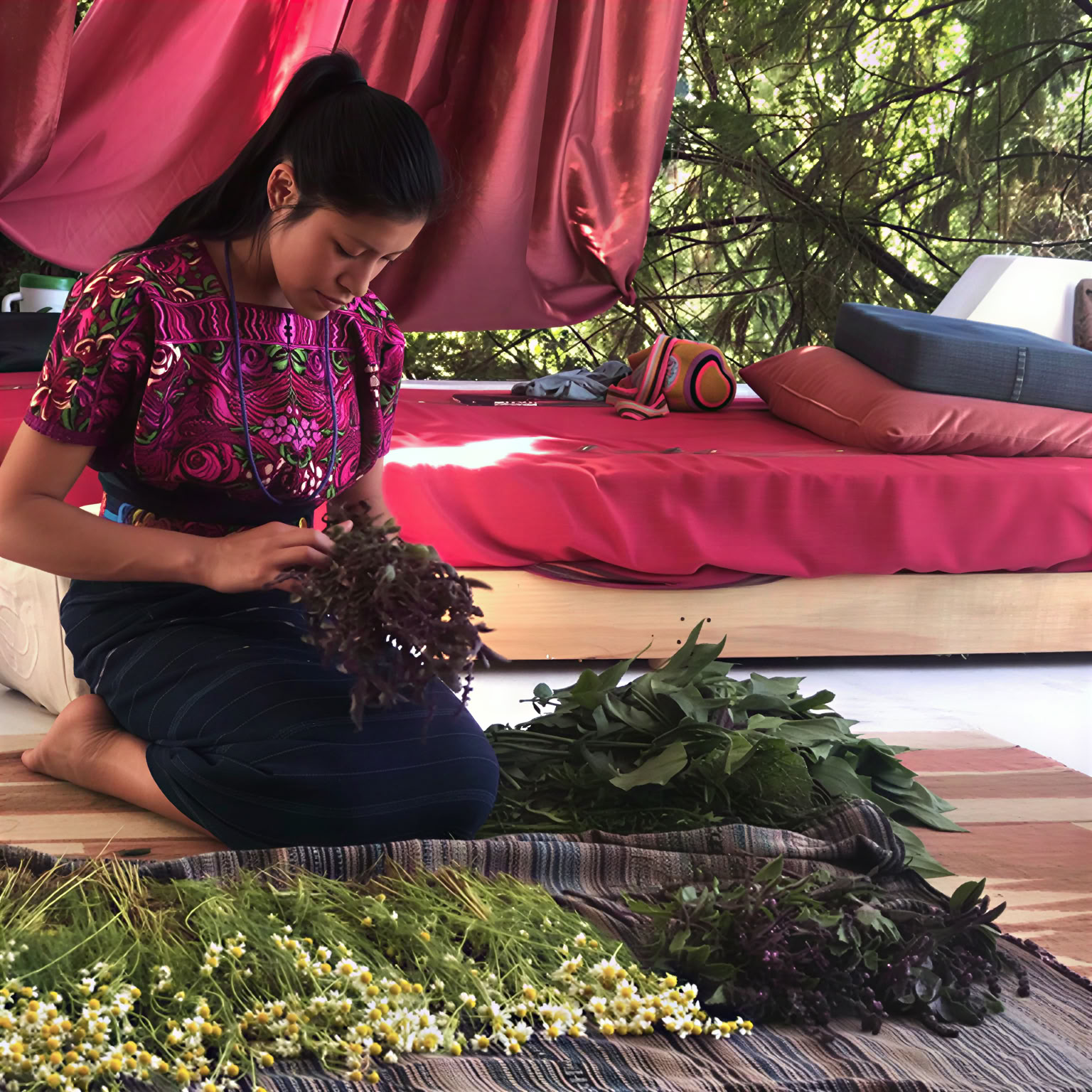 Practice-Oriented Weekend Workshop: Maya Womb Medicine