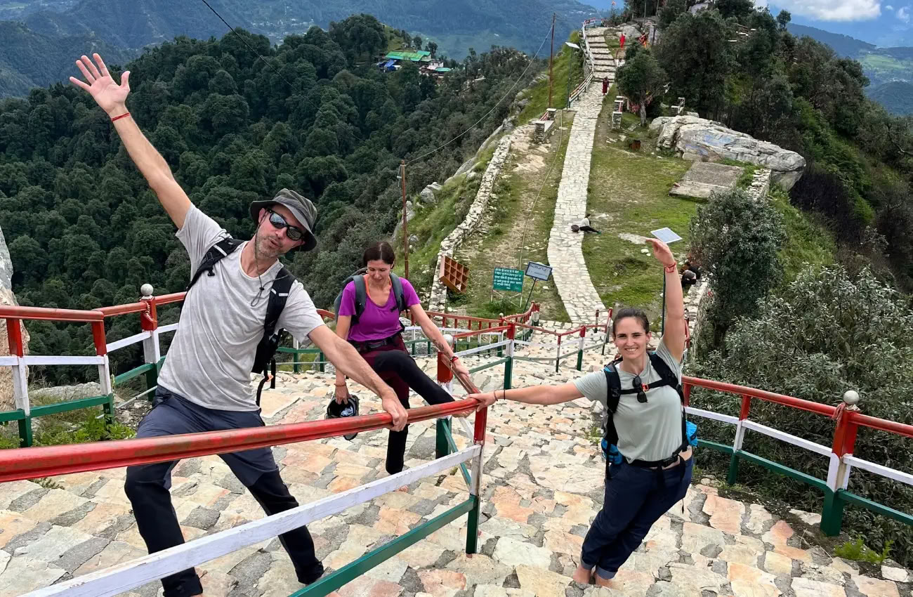 9 Days Himalayan Hiking Yoga Retreat