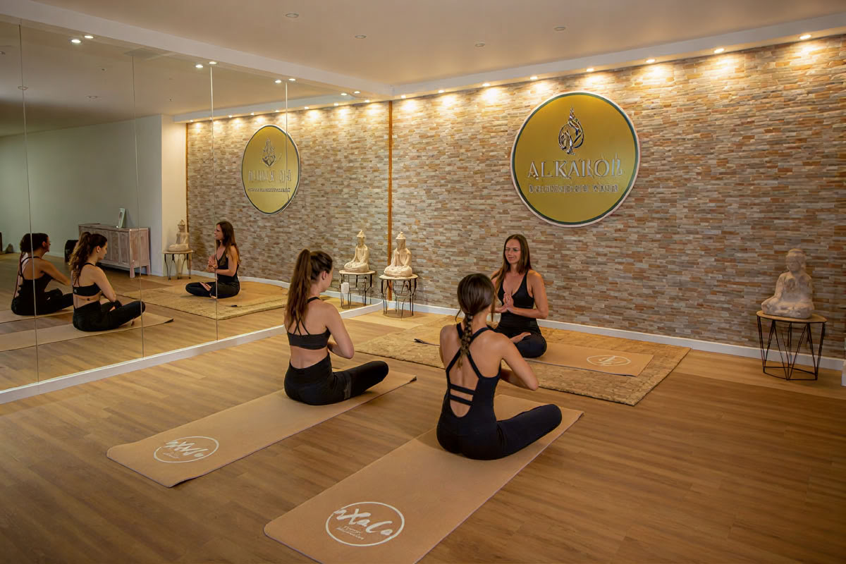 Yoga & Sea Fun Program (Surf, Kayak & SUP) Albufeira Algarve