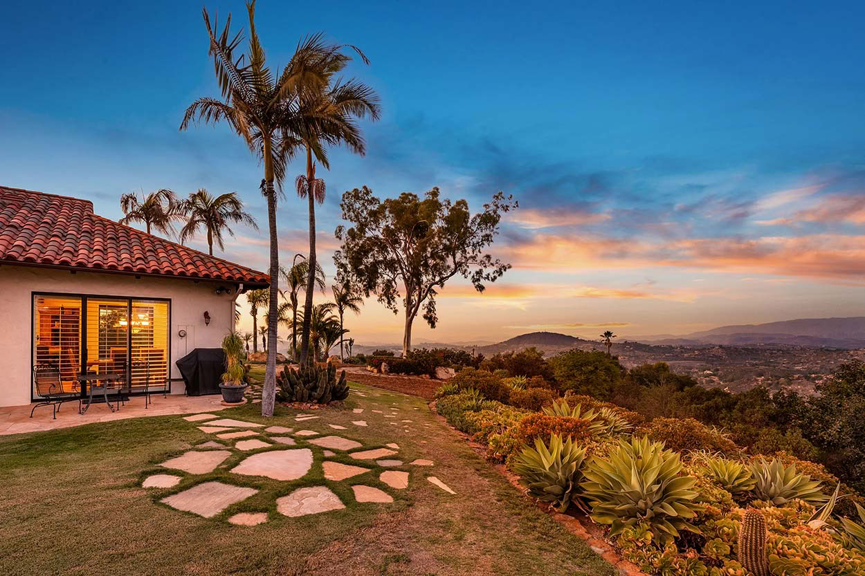 Amplify Your Intuition: A 4-day immersive retreat with Cirak Dr. Victoria Shaw