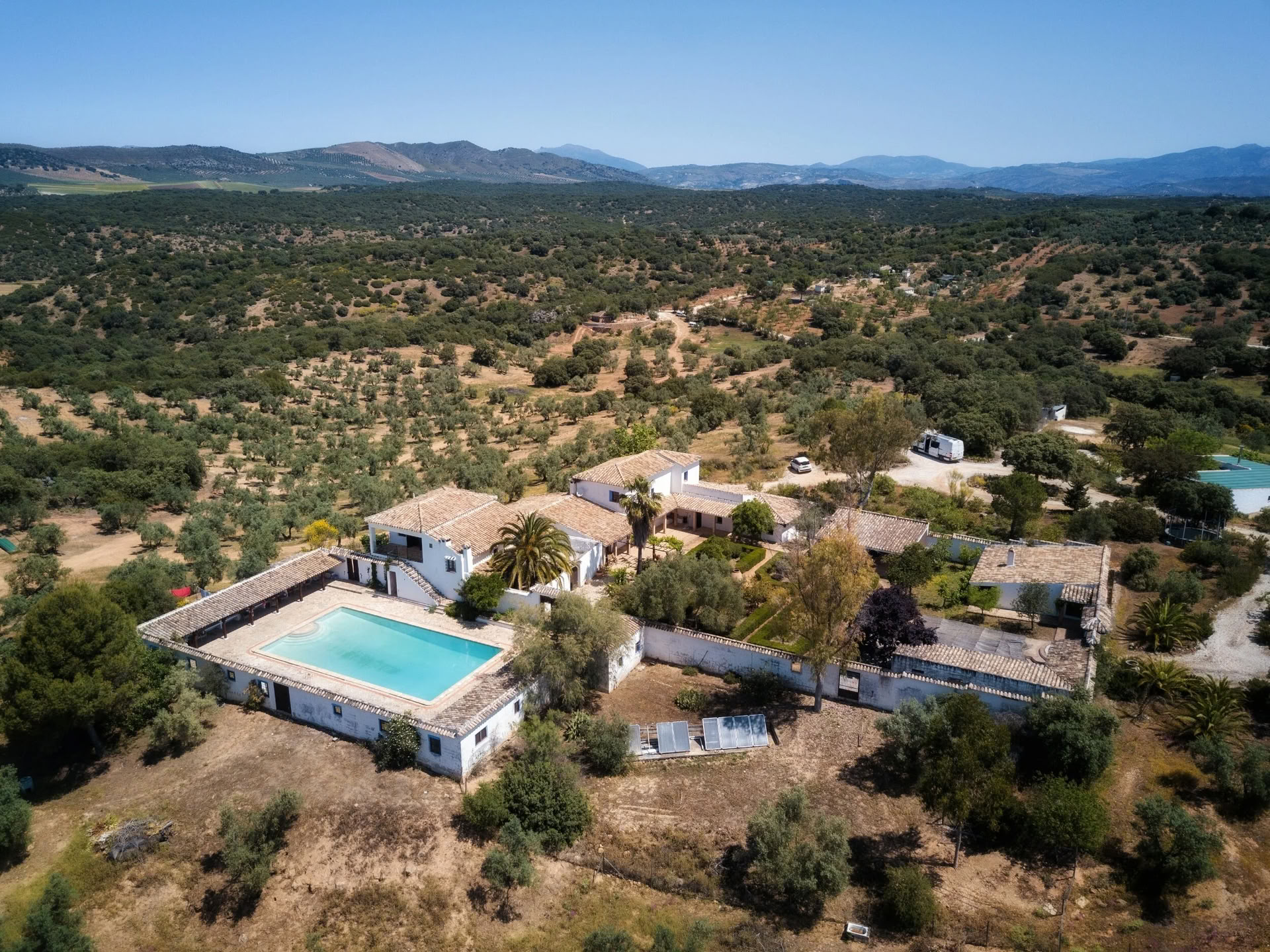 SISU Yoga & HIIT Pilates Retreat — Cortijo El Cachete