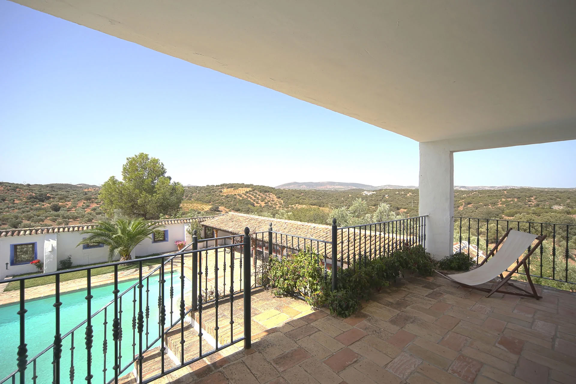 SISU Yoga & HIIT Pilates Retreat — Cortijo El Cachete