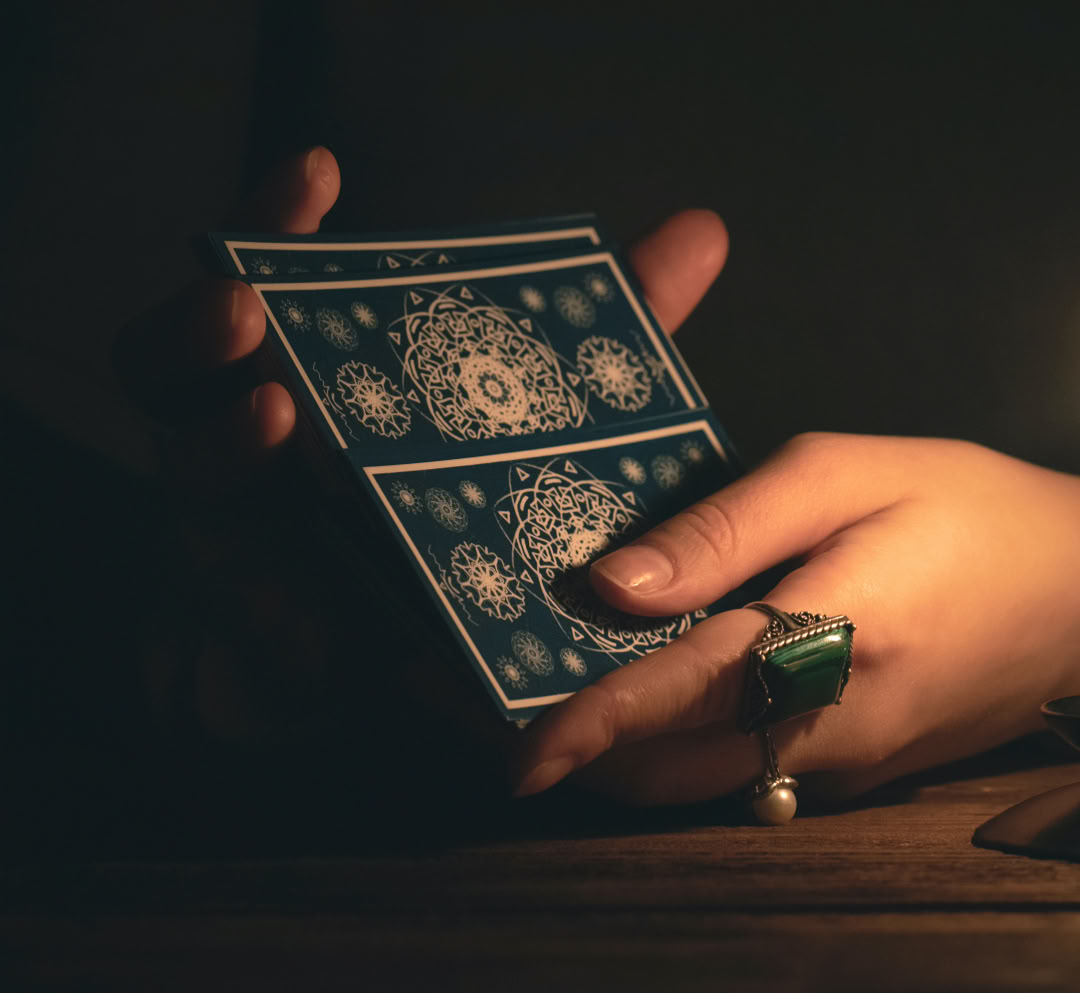 Tarot with Effie Kalaitzidis at Lincoln Park