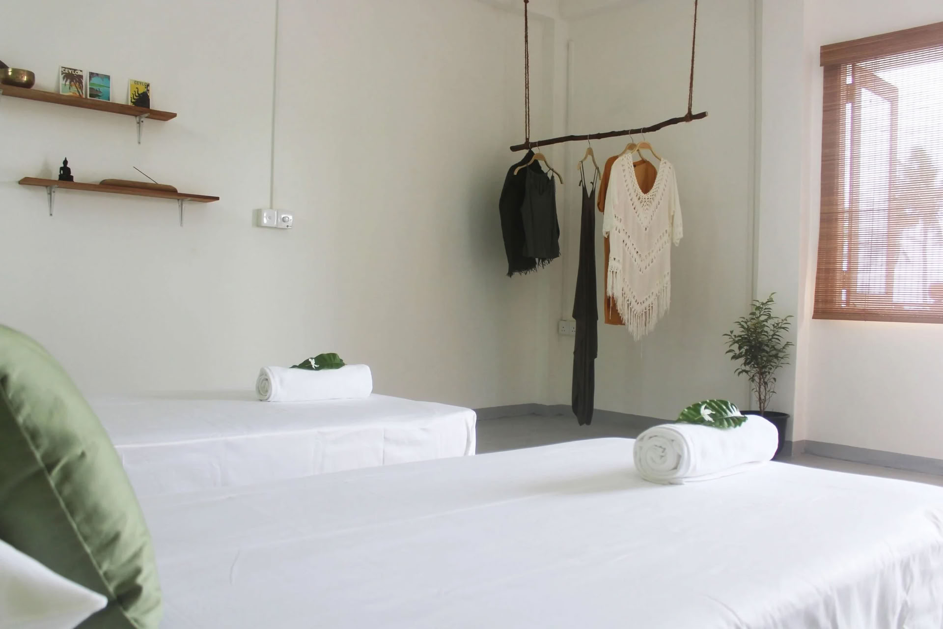 YOGA RETREAT with Ida na Pingala