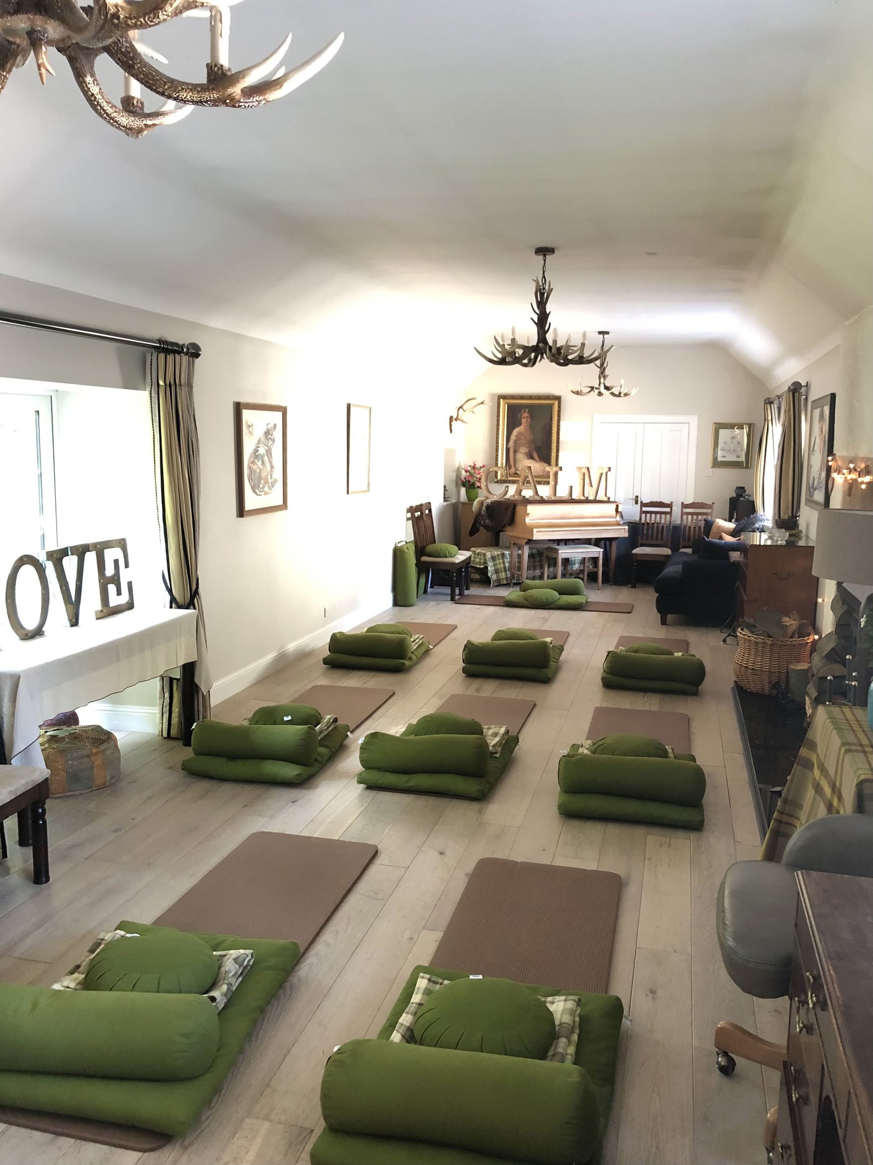 NOVEMBER 2026 RETREAT — Holistic Essences