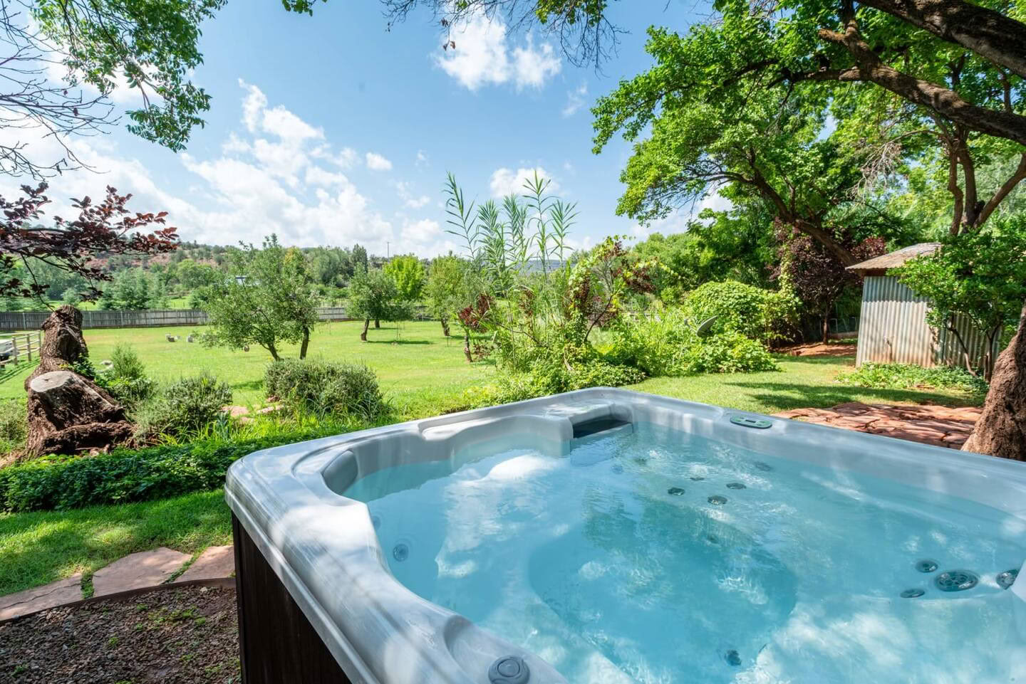 Sedona Arizona Yoga Hiking Healing Retreat
