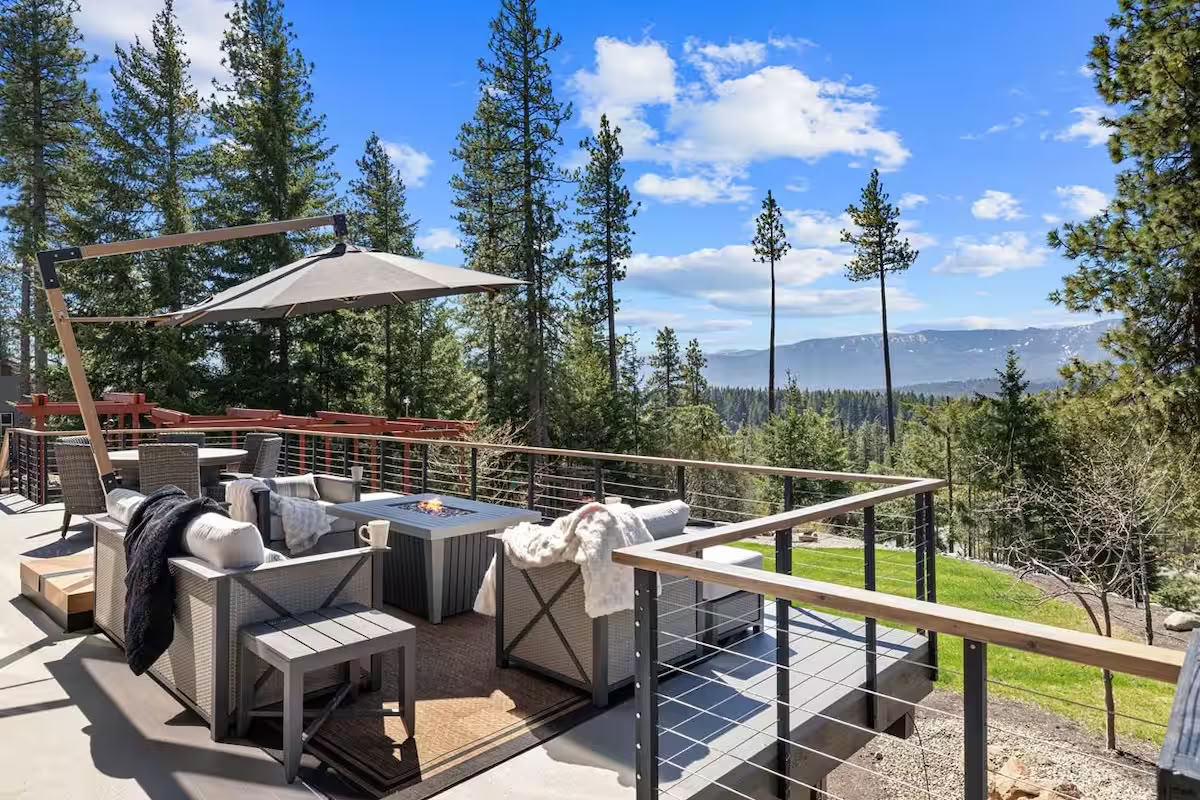 Cascades Yoga Hiking Pickleball Retreat