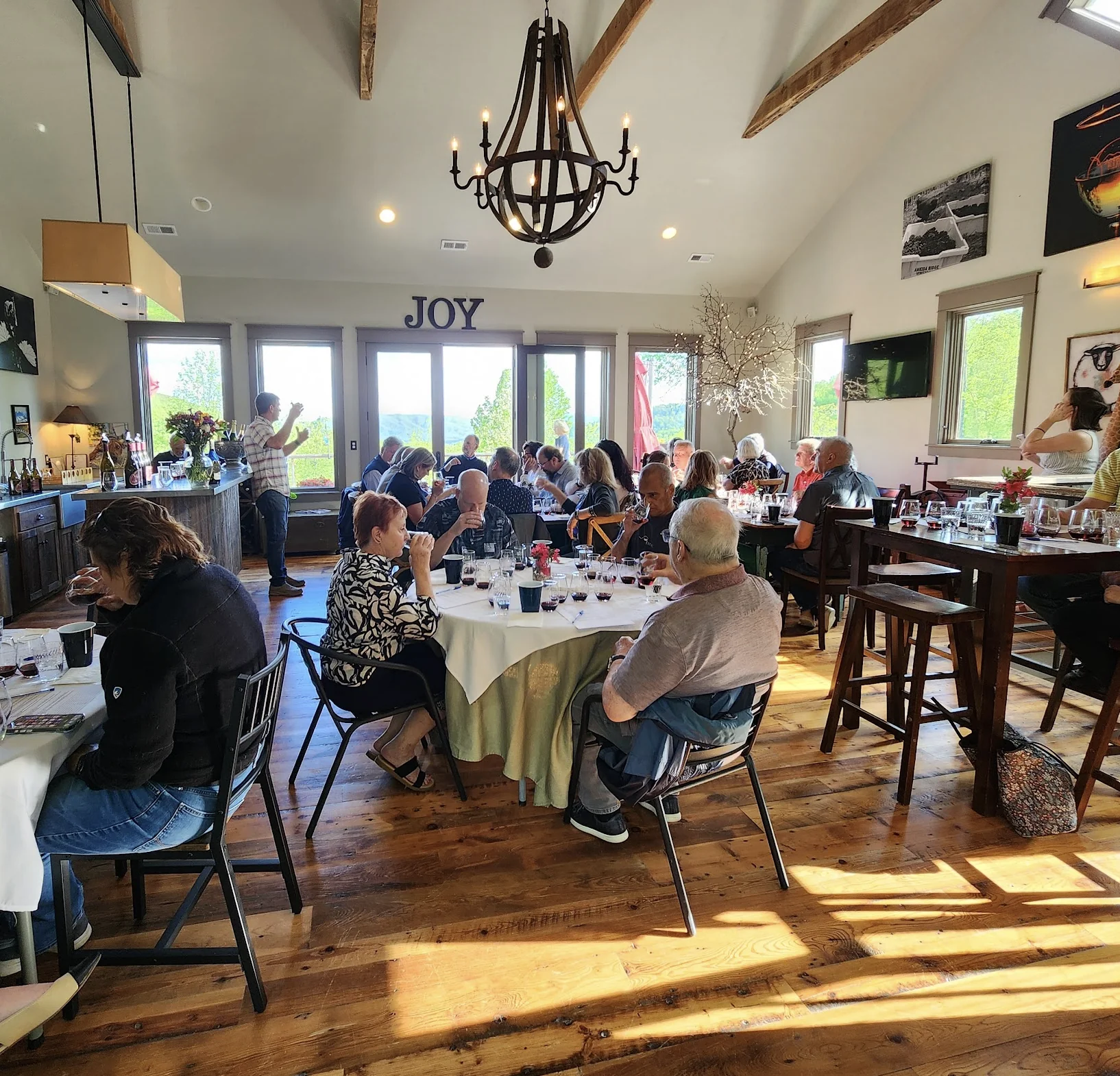 August 8: Ankida Ridge Pinot Noir Vertical Tasting