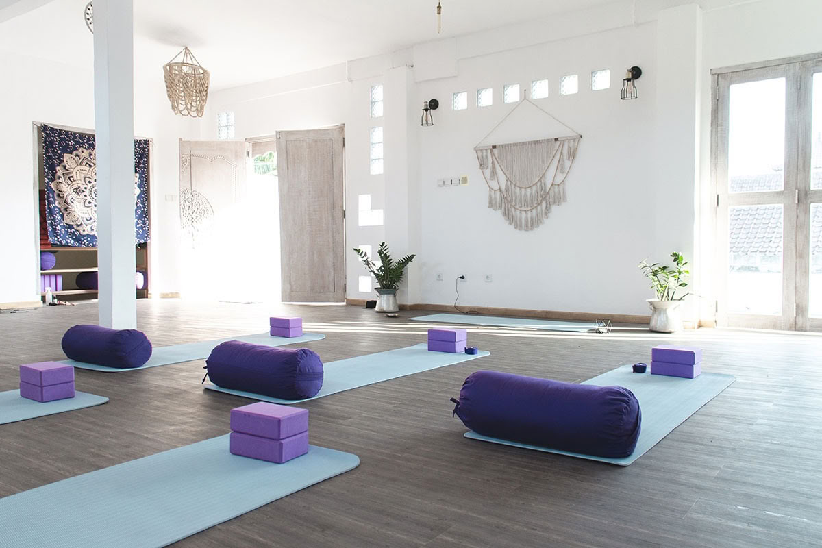 4 Days Yoga and Surf