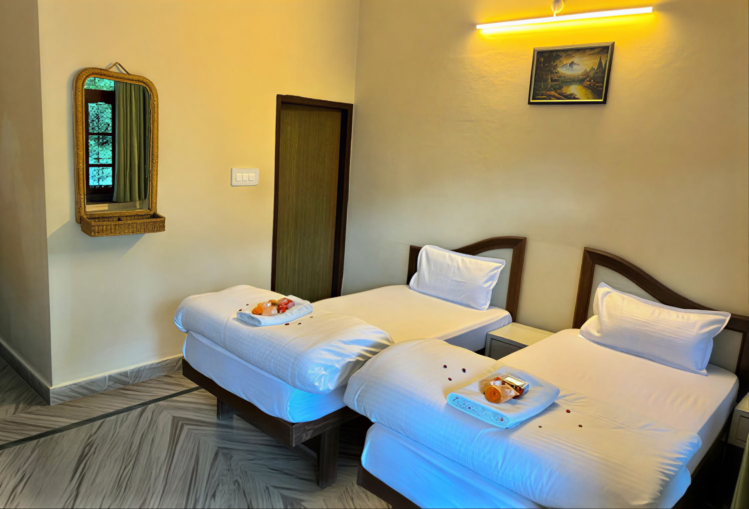 100 Hour Yoga Teacher Training in Rishikesh