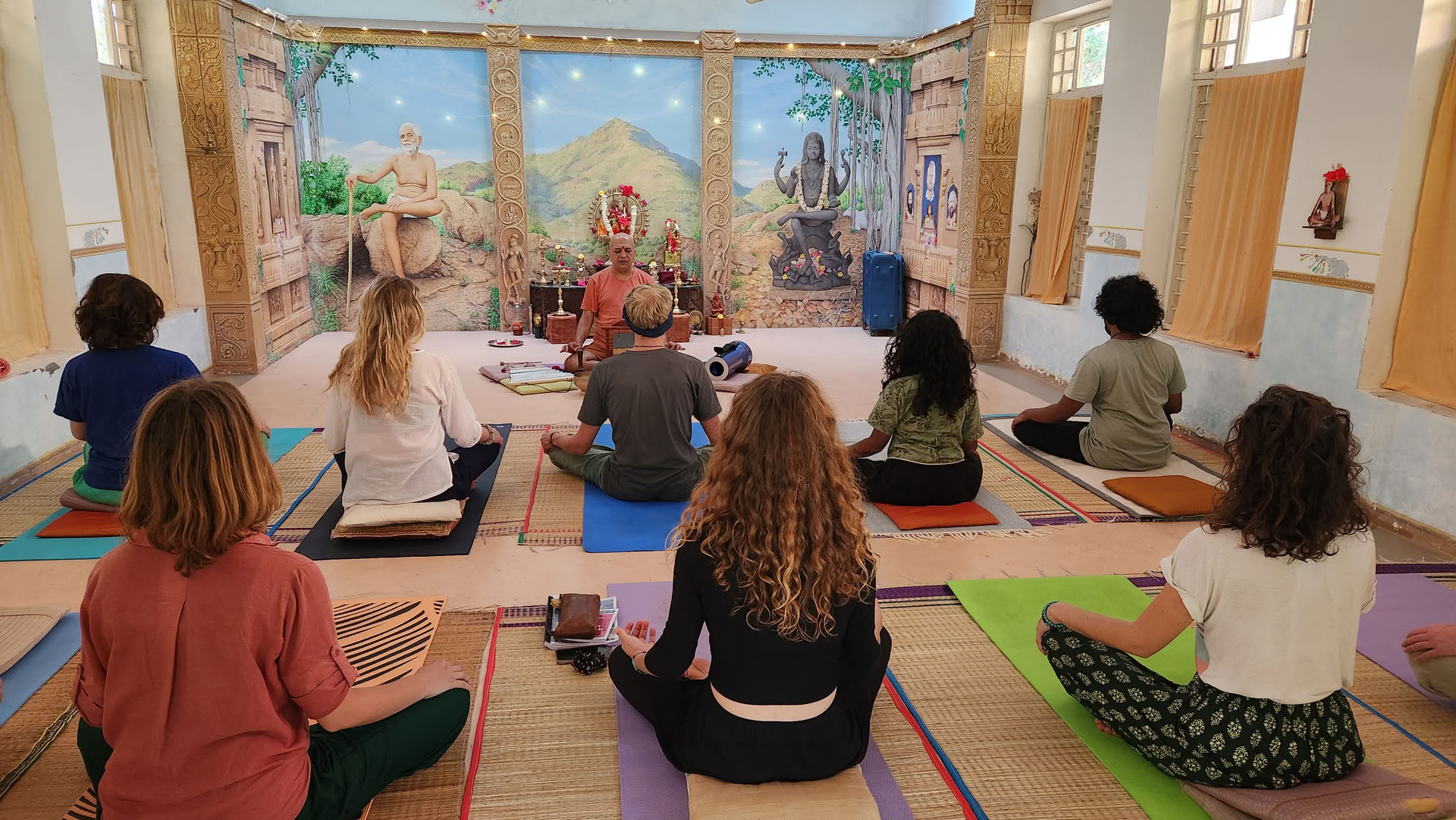 200 Hour Yoga Teacher Training