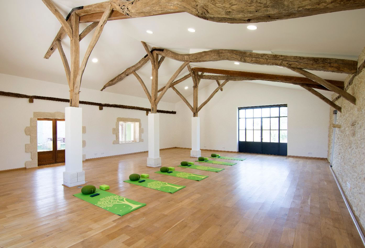 Detox, Yoga & Wellbeing
