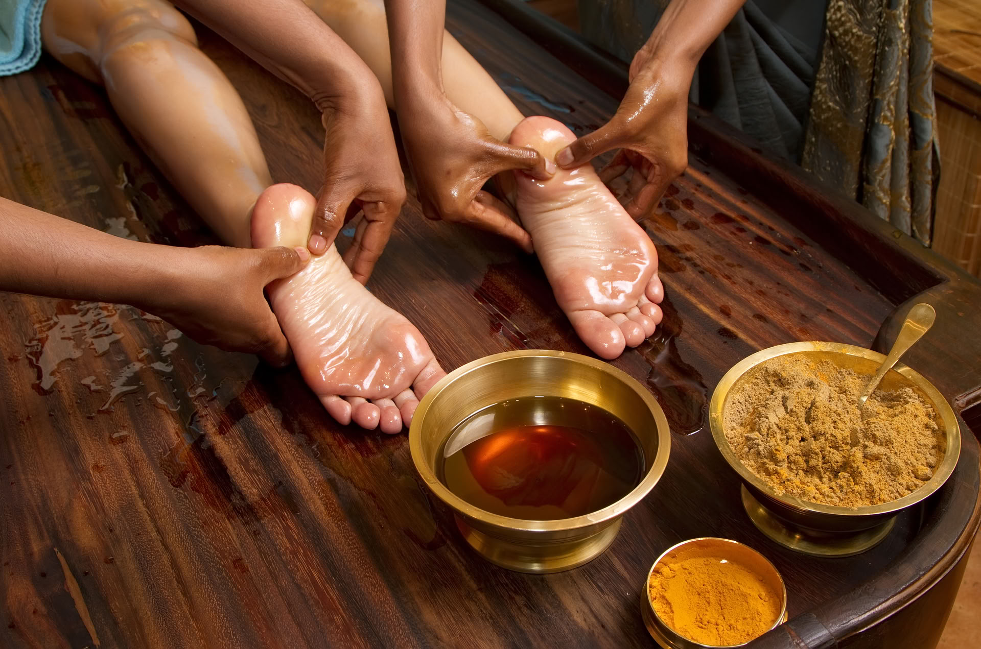 45-Minute Ayurvedic Deep Tissue Massage