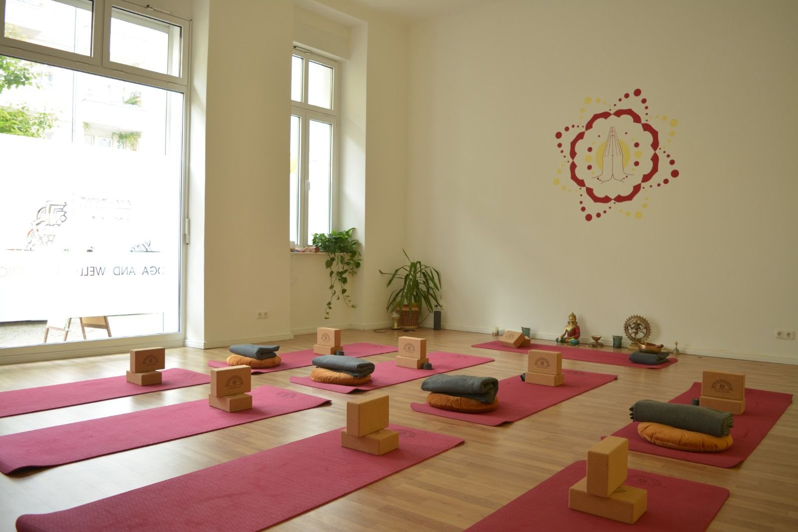 Pranayama & Breathwork Workshop in Berlin — YACEP Certified