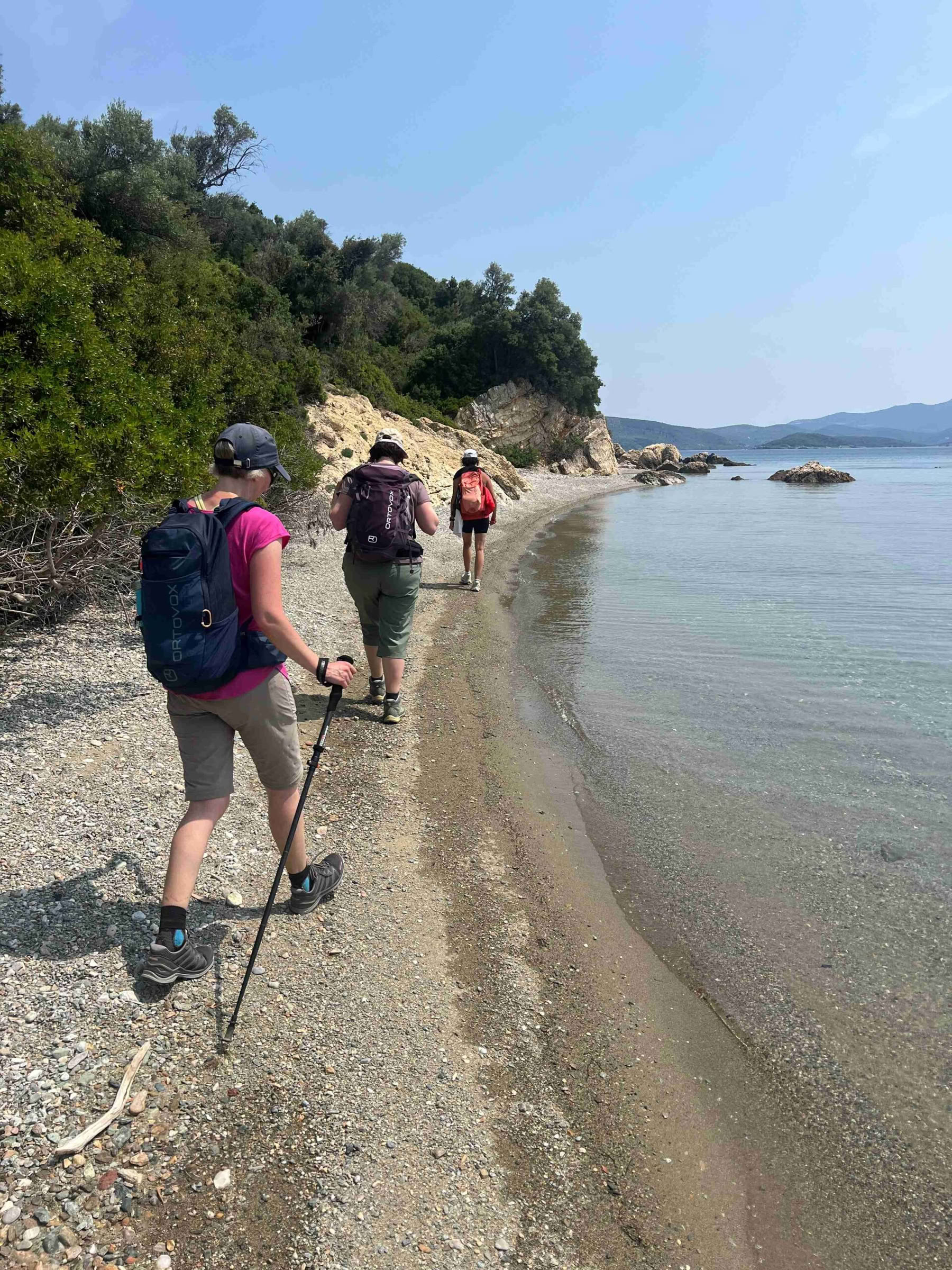 MINDFUL HIKING