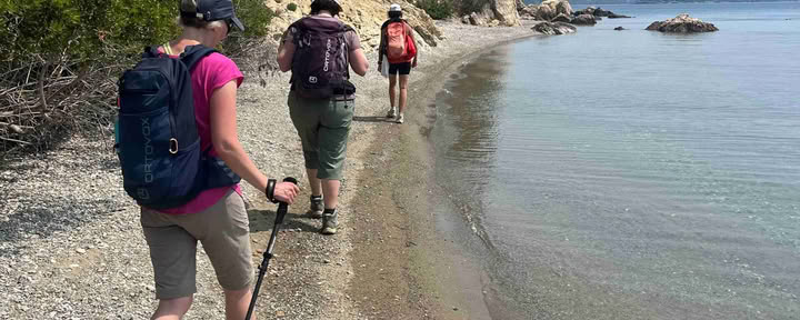 MINDFUL HIKING