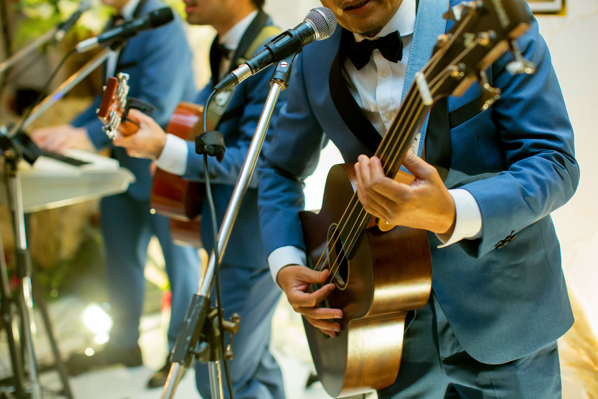 Groovy Band for Wedding Receptions