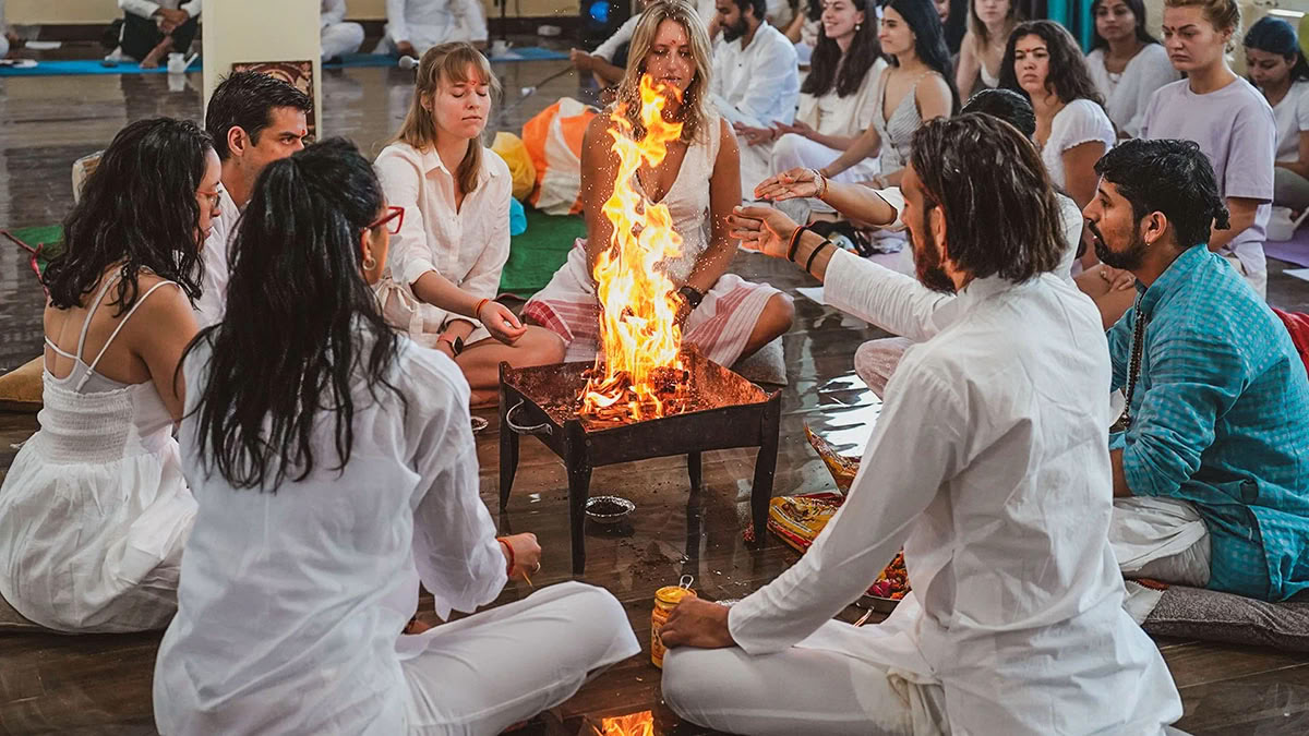 3 Days Yoga Retreat in Rishikesh, India