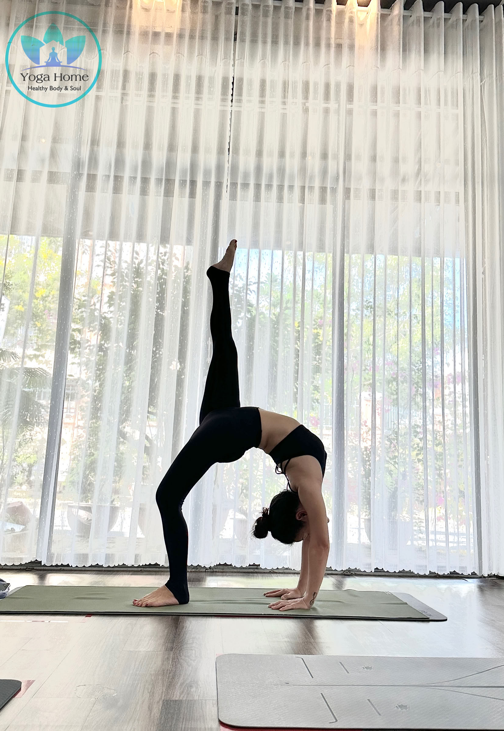200 Hour Yoga Teacher Training In Yoga Home School