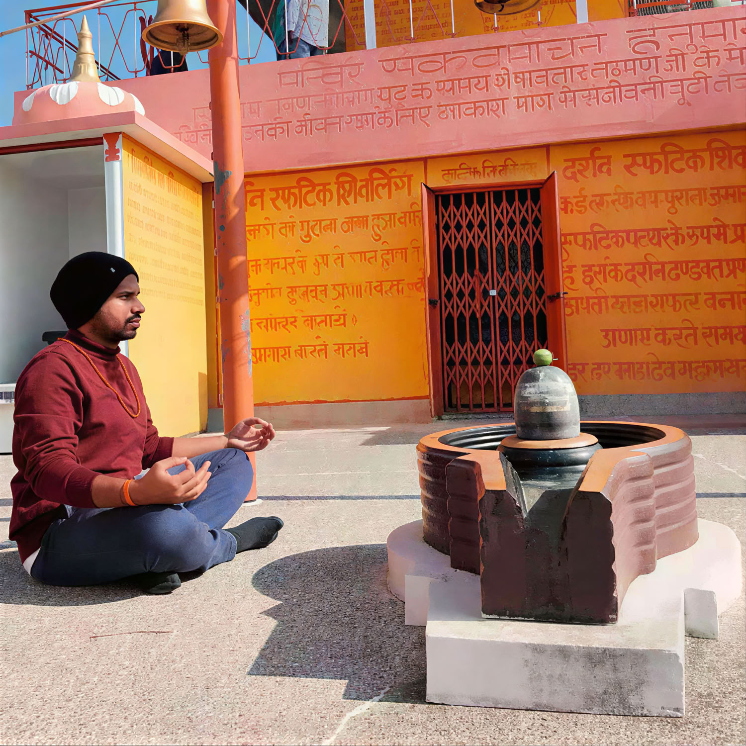 300 Hours Meditation Teacher Training in Rishikesh