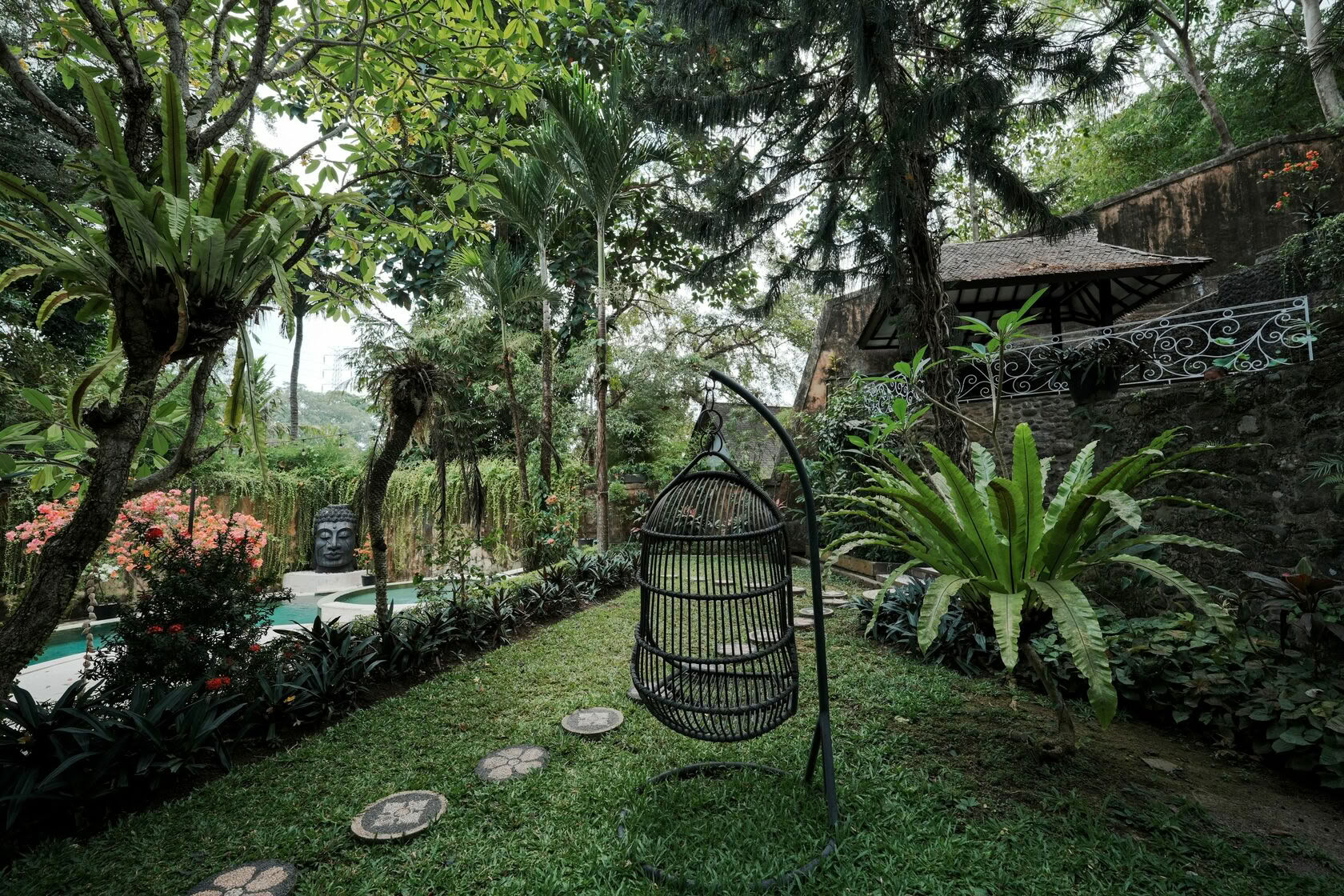 Retreat tour for 8 days