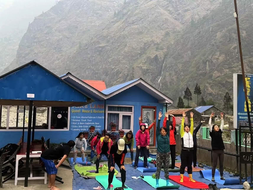 Annapurna circuit yoga trek