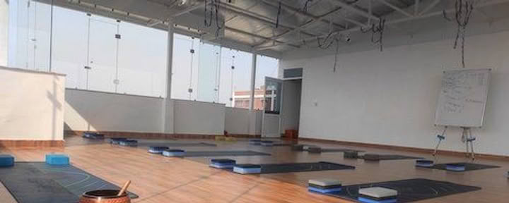 200 Hours Yoga Teacher Trainings - Track 1