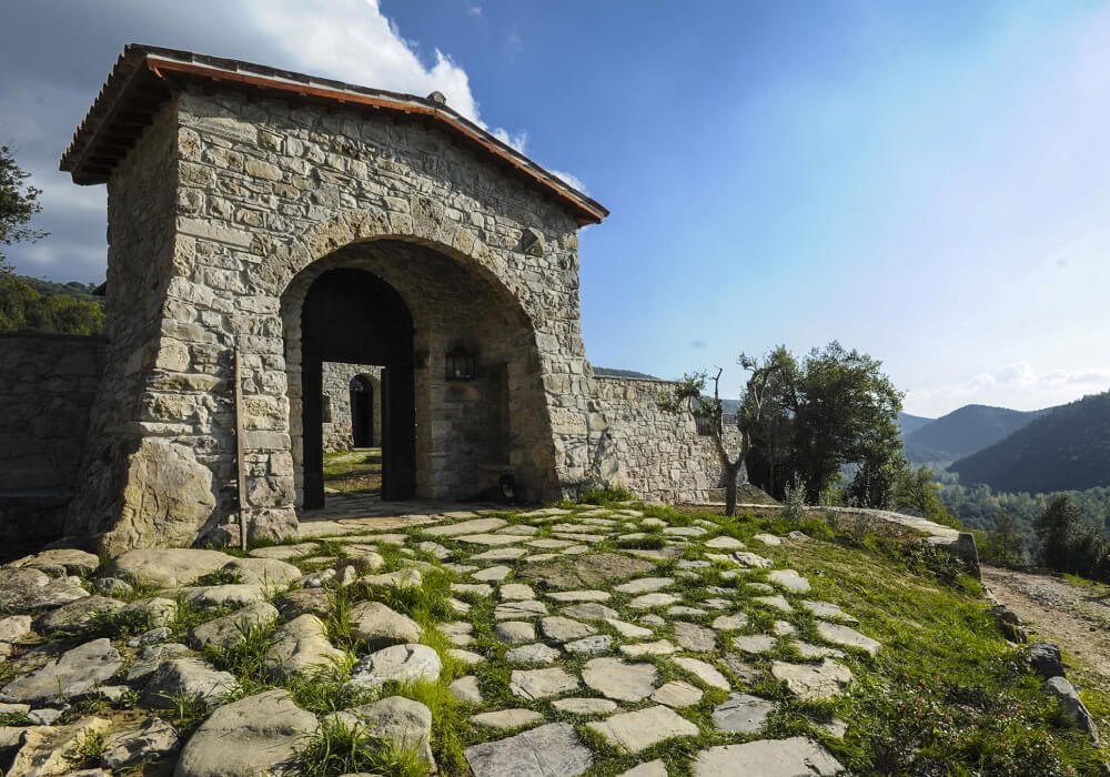 Residential Retreat with Igor Sibaldi: Do You Want It? To Be Free Means Knowing How to Want