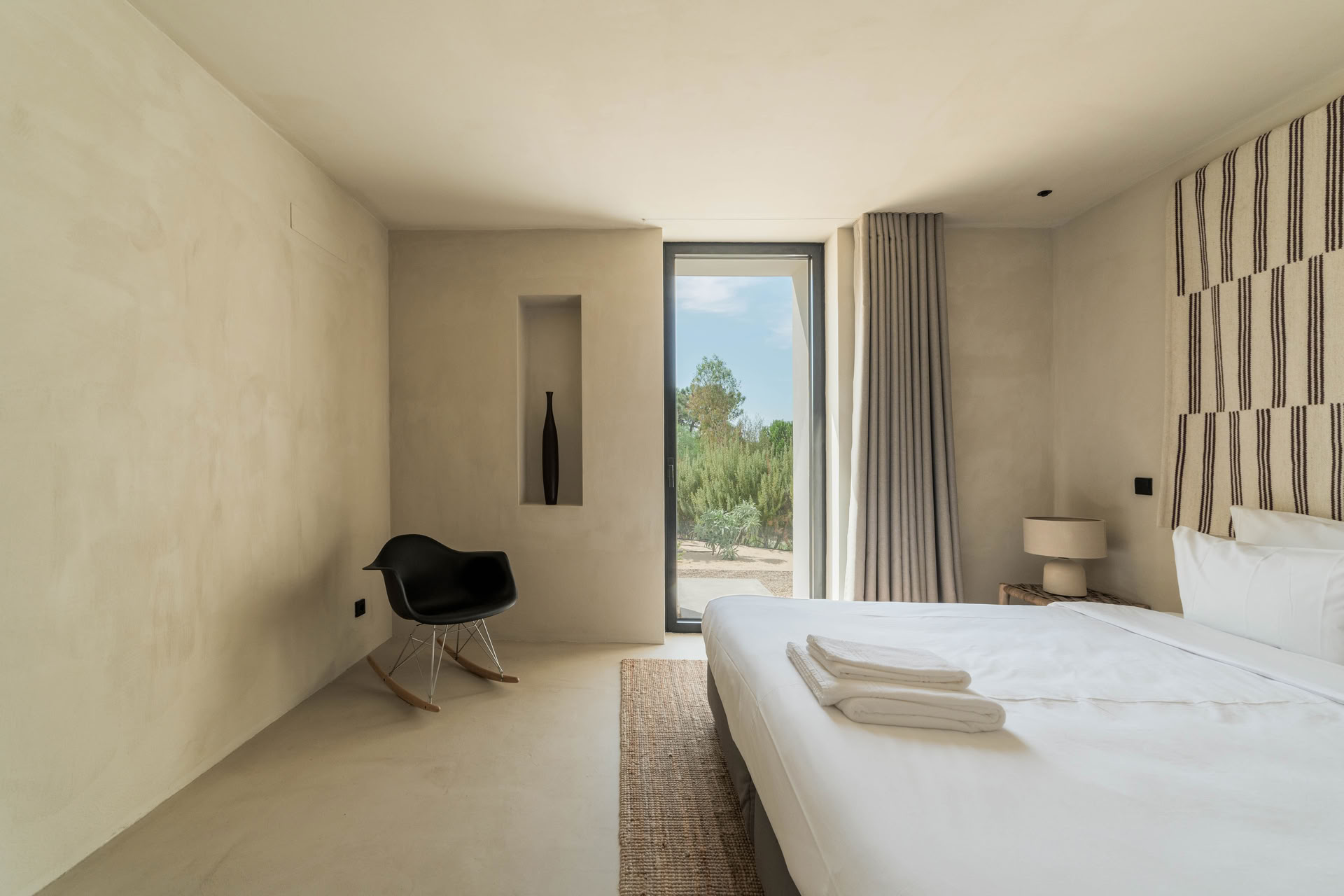 ROOT & RISE: PORTUGAL YOGA RETREAT, SEPTEMBER 2026