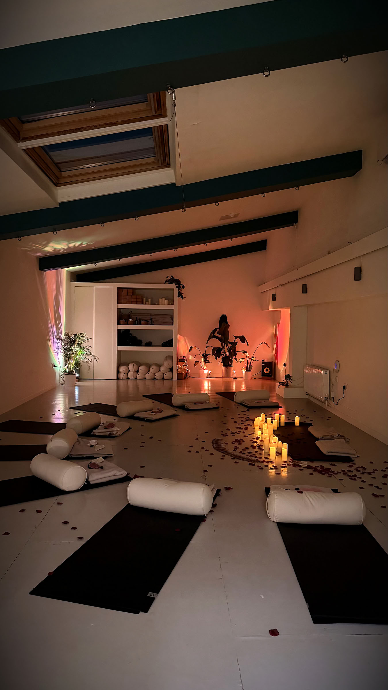 3-day Body & Soul Glamping Retreat in Cotswolds