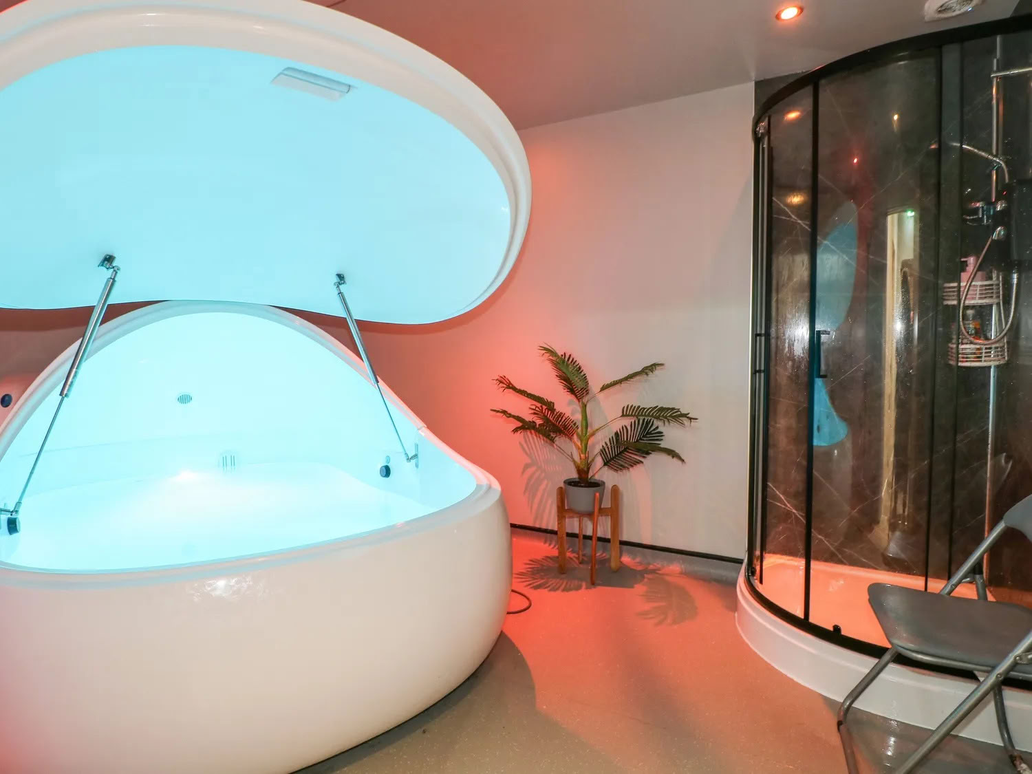 1 Night Float Retreat For Two
