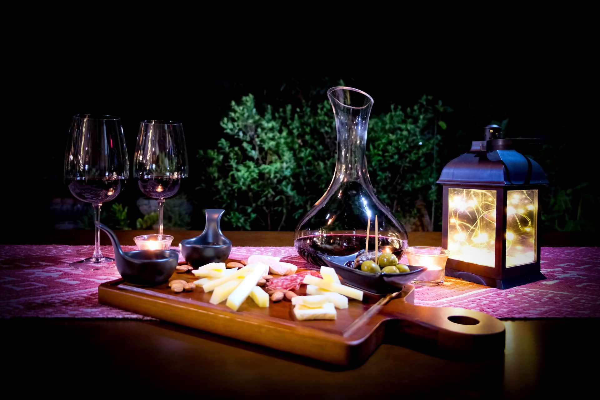 A TOAST TO WELLNESS – YOGA & WINE