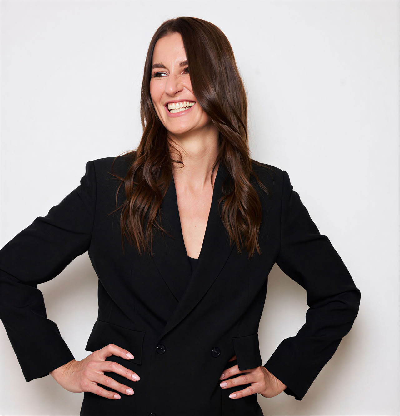 Mid-Career Change with Valerie Junger & Giulia