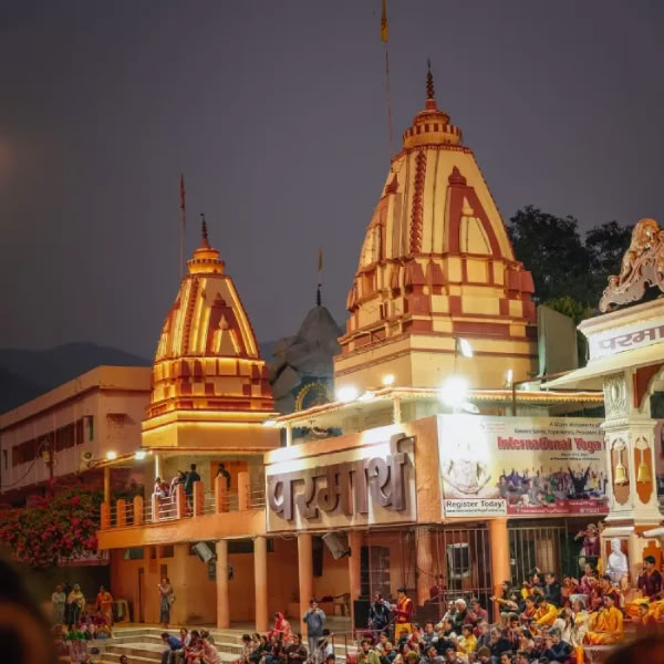100 Hour Yoga Teacher Training in Rishikesh