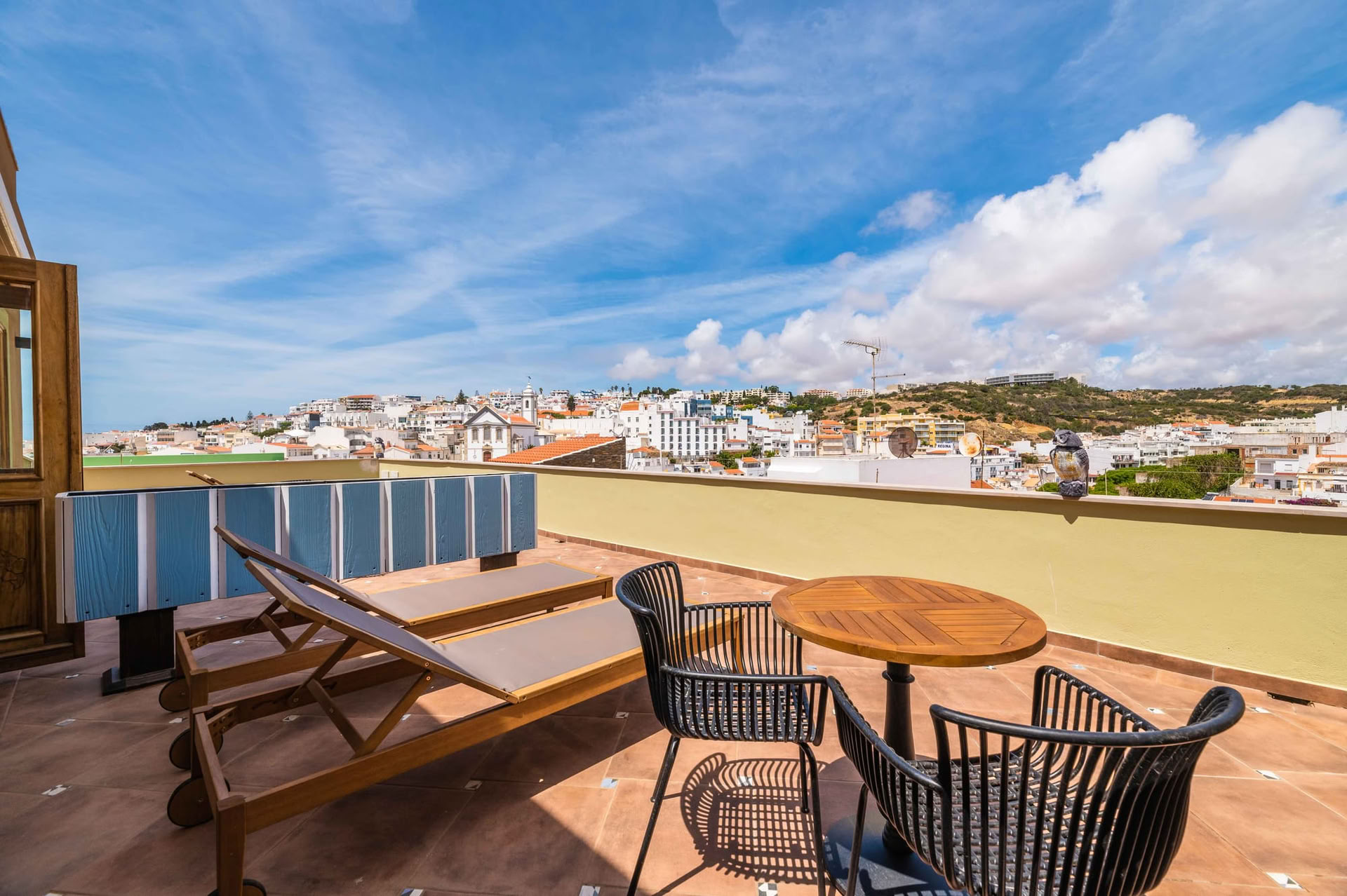 Deep Detox Retreat in Algarve, Portugal - HBOT & Liquid Diet