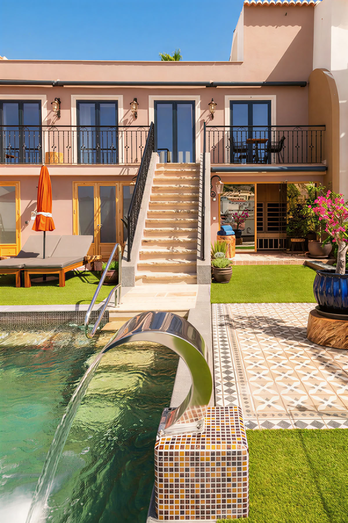 Deep Detox Retreat in Algarve, Portugal - HBOT & Liquid Diet