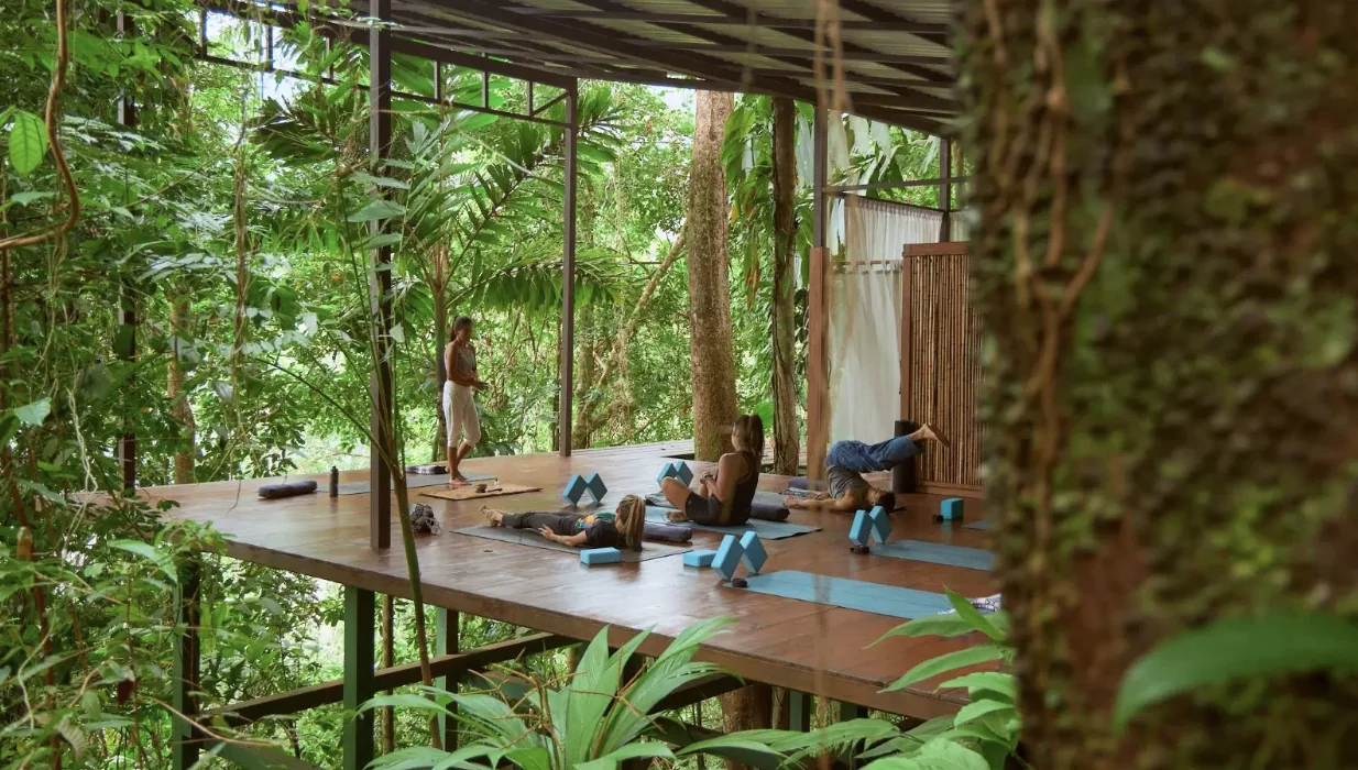 Connect in Costa Rica